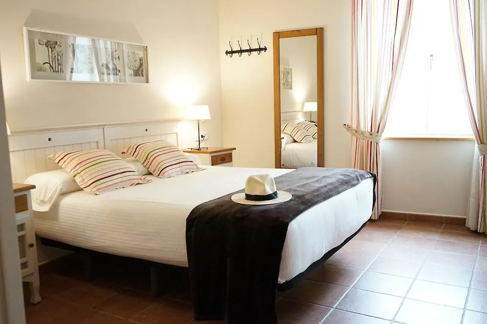 Hotel Es Mercadal