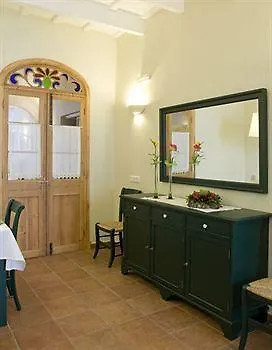 Hotel Es Mercadal